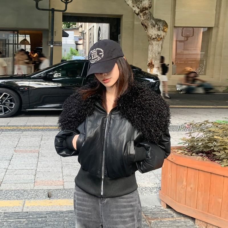 Womens Short Puffer Coat With Faux Fur Collar Winter 2026 Warm Cotton-Padded Jacket Slim Fit Daily Wear