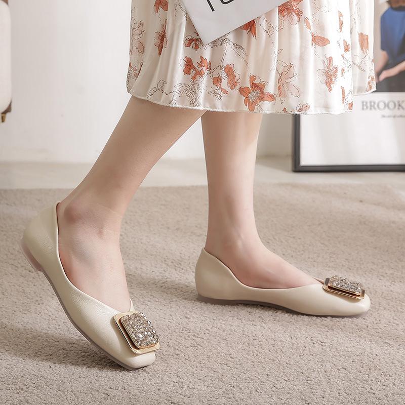 Модные женские туфли на плоской подошве, новая весенняя женская обувь в Корейском стиле, бабушкины туфли с квадратным носком и неглубоким совком, женская обувь большого размера на плоской подошве