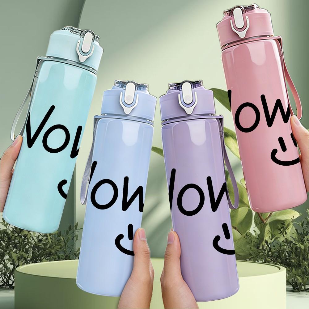 1PC Wow Simple Smiley Text 750ml Color Plastic Sports Water Bottle Leakproof Flip Straw Lid Suitable for Sports Office Home Use