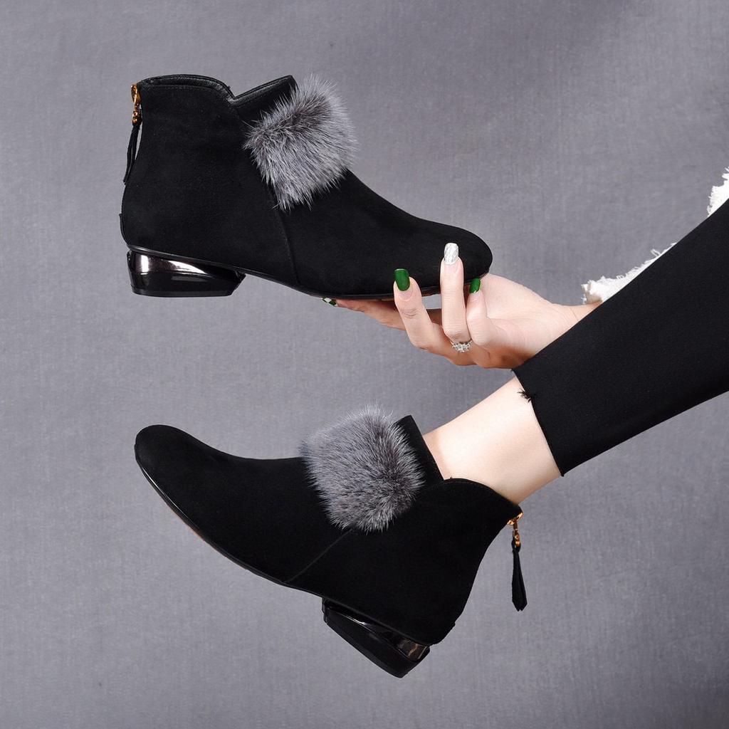Round-headed Mink Hair Women's Short Boots Autumn and Winter New Flat-bottomed Black Sheepskin Fur Shoes Women's Shoes Velvet Leather Boots