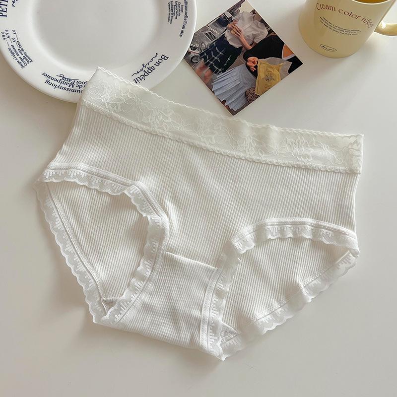 Summer Quick-Drying Antibacterial Cotton Women's Mid-Waist Briefs – Korean & Japanese Style, Comfortable & Breathable.