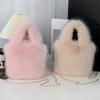 New Plush Clutch Bag Imitation Fox Hair Tote Bag Autumn and Winter Handbag Versatile Chain Messenger Bag Women's Bag