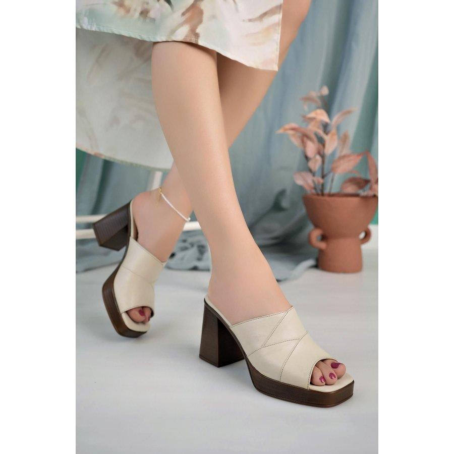 Женские сабо из натуральной кожи на платформе и каблуке