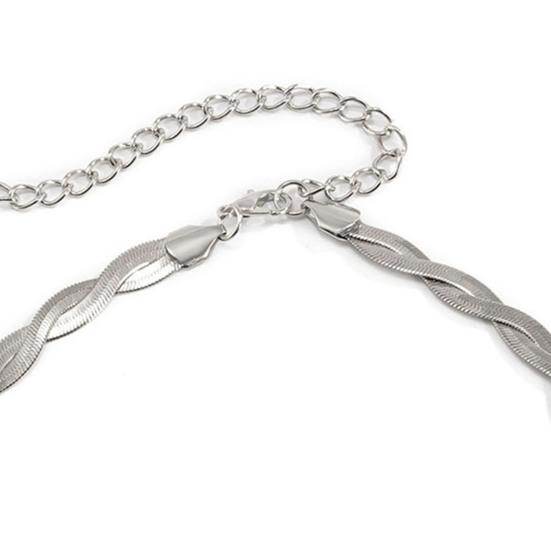 Stylish Cold Feel Lightweight Chain Necklace Snake Bone Style Choker for Dating