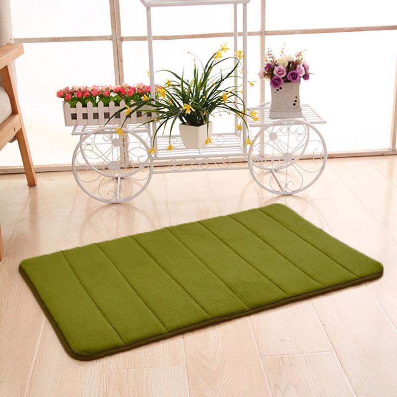 Ultra-absorbent Memory Foam Bathroom Rug In Plush Coral Velvet For Ultimate Comfort