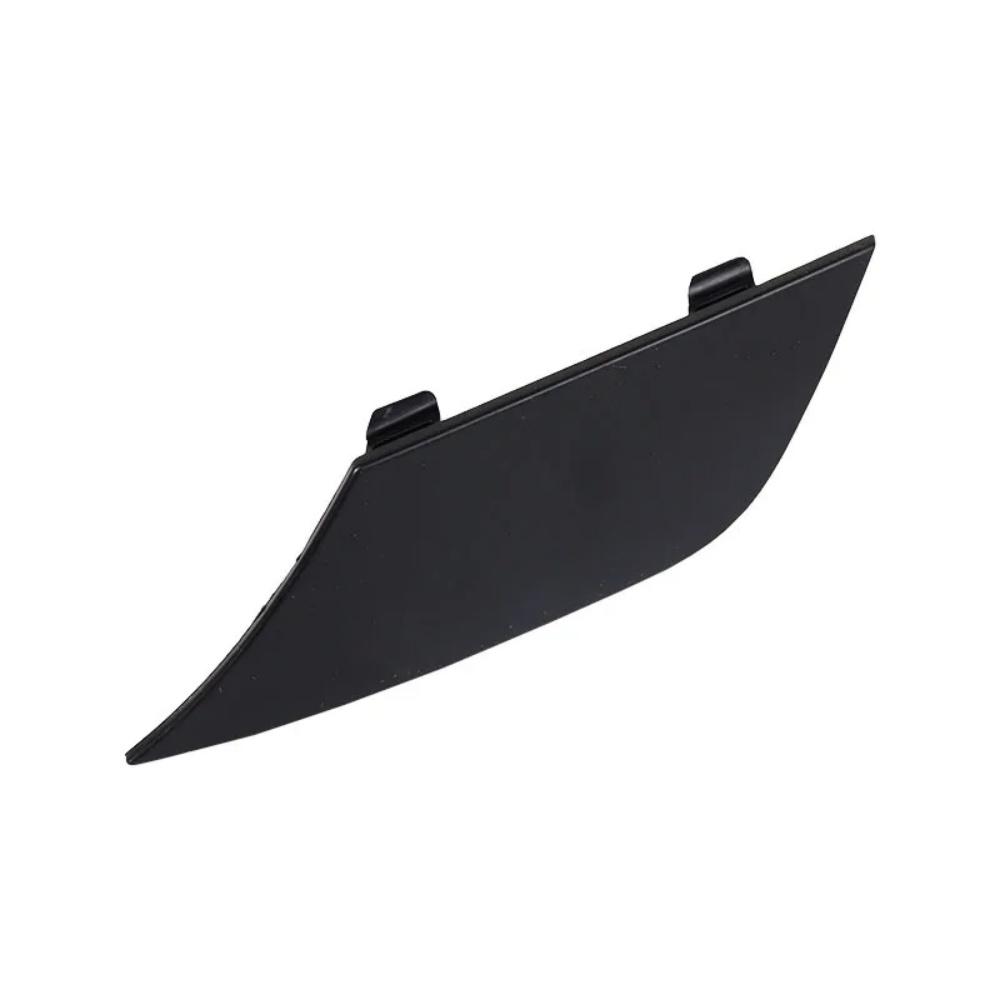 Крышка заглушка буксировочного крюка переднего бампера для Suzuki SX4 S-Cross Cross рестайлинг 2016-2020