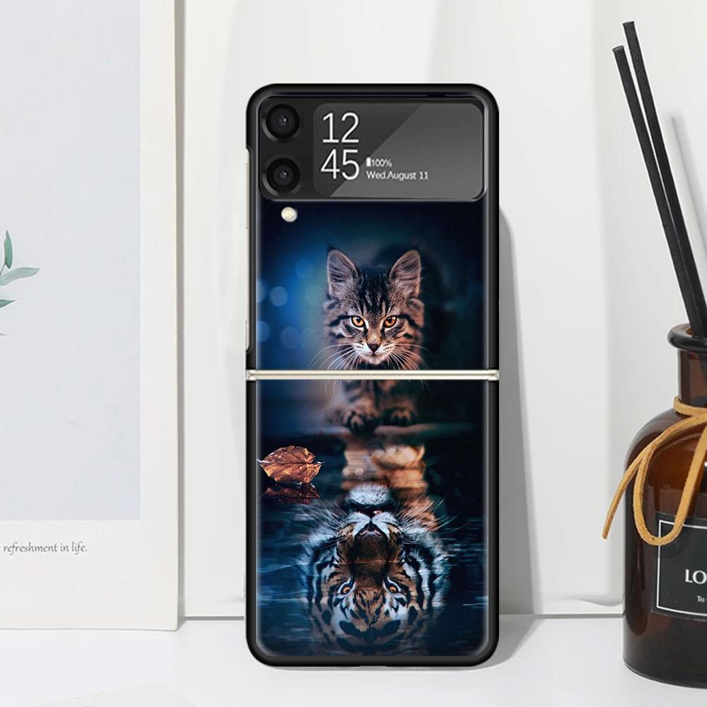 Cool Animal Big Cat Tiger Phone Case For Samsung Galaxy Z Flip 7 Flip7 Zflip 6 Flip6 5 Flip5 4 Flip4 3 Flip3 5G Fundas Black Cov