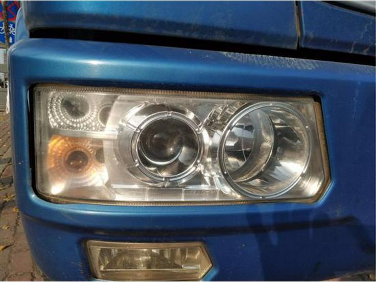 Headlight Assembly for Wuzheng Auchin 2000 Truck