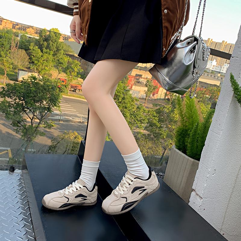 Дизайнерские кроссовки на платформе для бега Женские теннисные туфли Женские прогулочные массивные кроссовки белые повседневные вулканизированные туфли без шнуровки