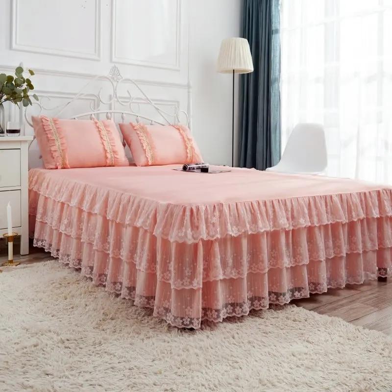 3pcs Set European Romance Lace Bed Skirt Soft Brushed Fabric Bedspread Princess King Queen Size 1pc Bed Skirt +2pccs Pillowcase