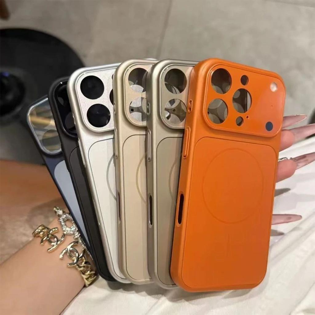 New Magnetic Instant 17 Phone Case for For Apple 17PROMAX Trendy Women's Fashion Phone Case All Inclusive Border Defense
