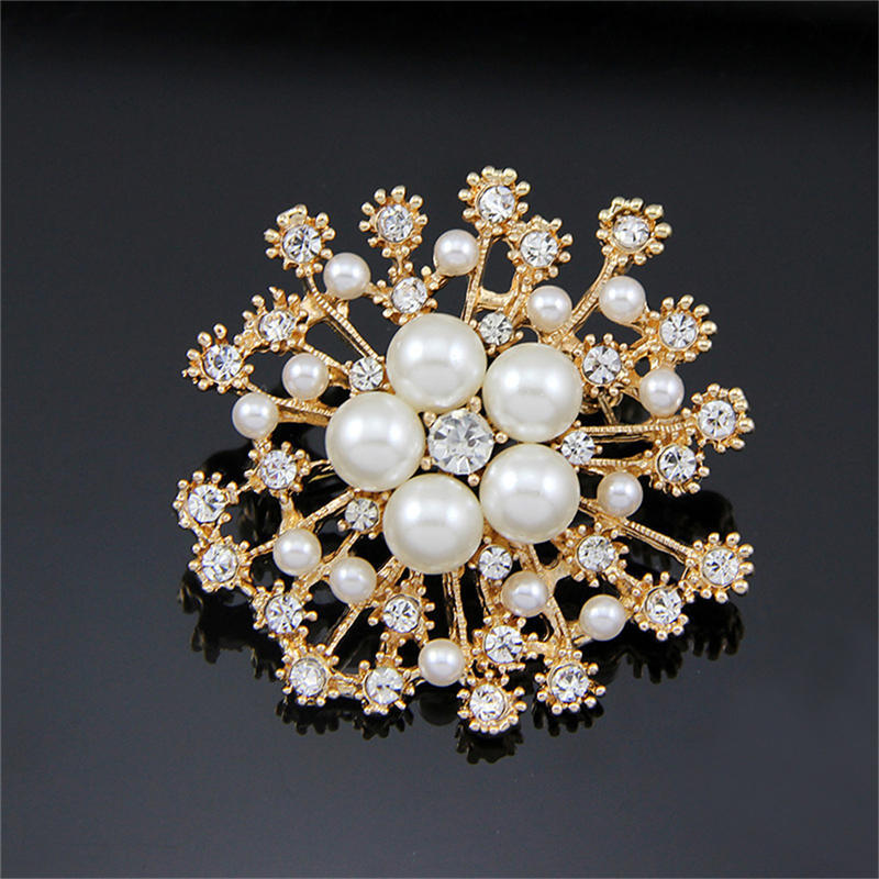 Pearl   Vintage Flower Brooch Pin Brooches For Women Gift