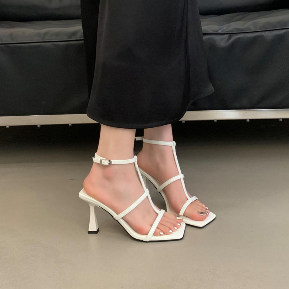 Женские босоножки на высоком каблуке Французские высокие каблуки Женские весенние новинки 2025 года на квадратной шпильке с римскими сандалиями Босоножки с тонким ремешком