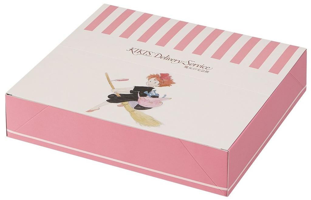 Skater Food Container Wet Towel Gift Set Featuring My Neighbor and Studio Ghibli Made In SET917 & (1500 Yen) Totoro, Kiki, Watercolors, Designs.