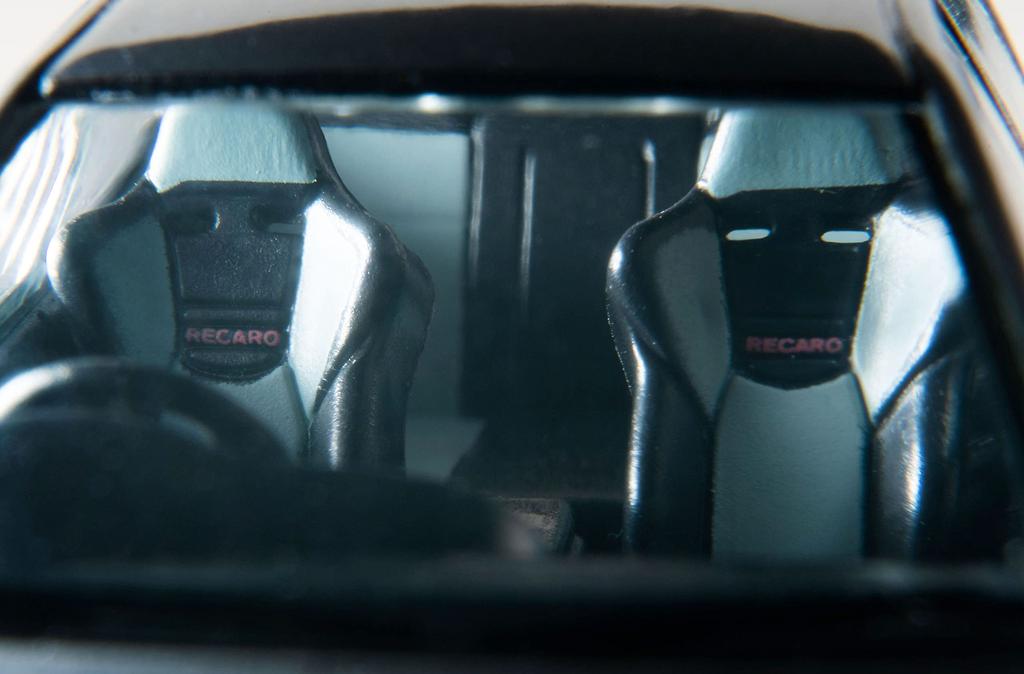 Tomica Limited Vintage Neo Mitsubishi Lancer GSR Evolution V Silver Finished Product 320258 1/64 LV-N187d