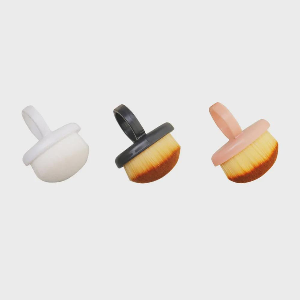 Круглая щетка для ногтей с мягкой щетиной для чистки