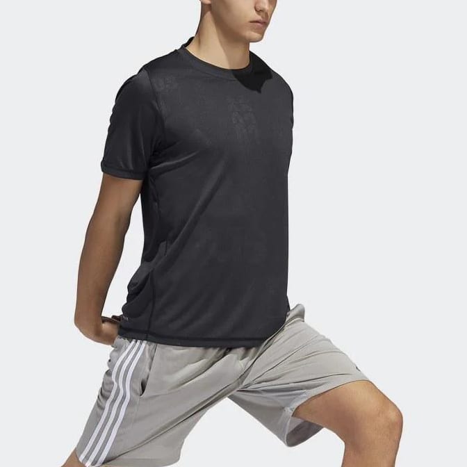 adidas Футболки Мужские Черные С Круглым Вырезом Средней Посадки DZ7366