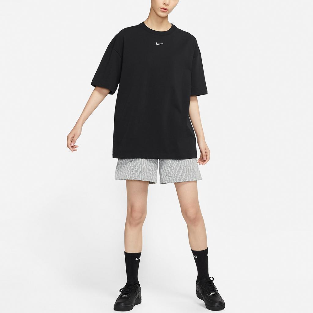 Nike Sportswear Essential Solid Color Logo Print Crew Neck T-Shirt Women Tops Black DC5427-010