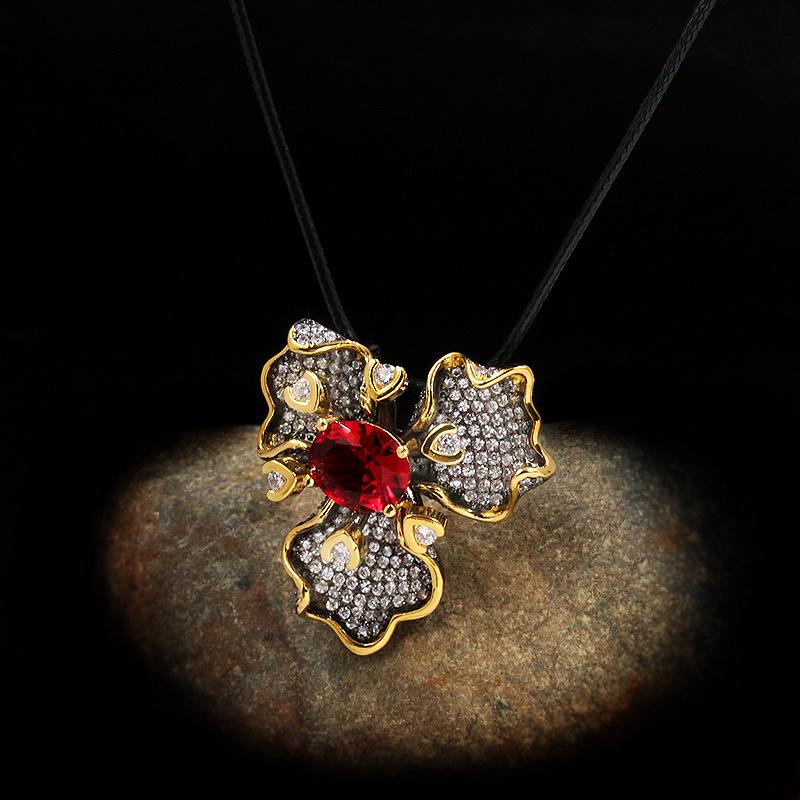 Black and Gold Two Color Flower Diamond-inlaid Womens Necklace Pendant