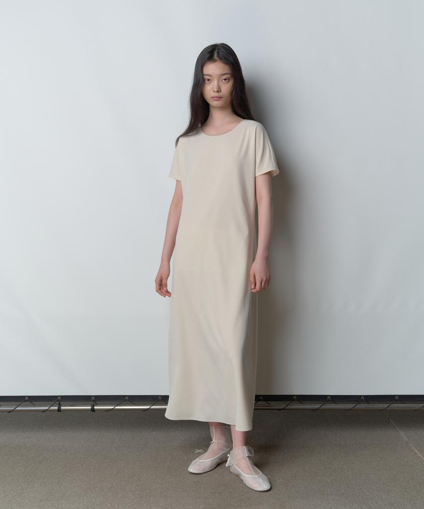 Bopeu Rune Half-Sleeve Long Dress (Ecru)