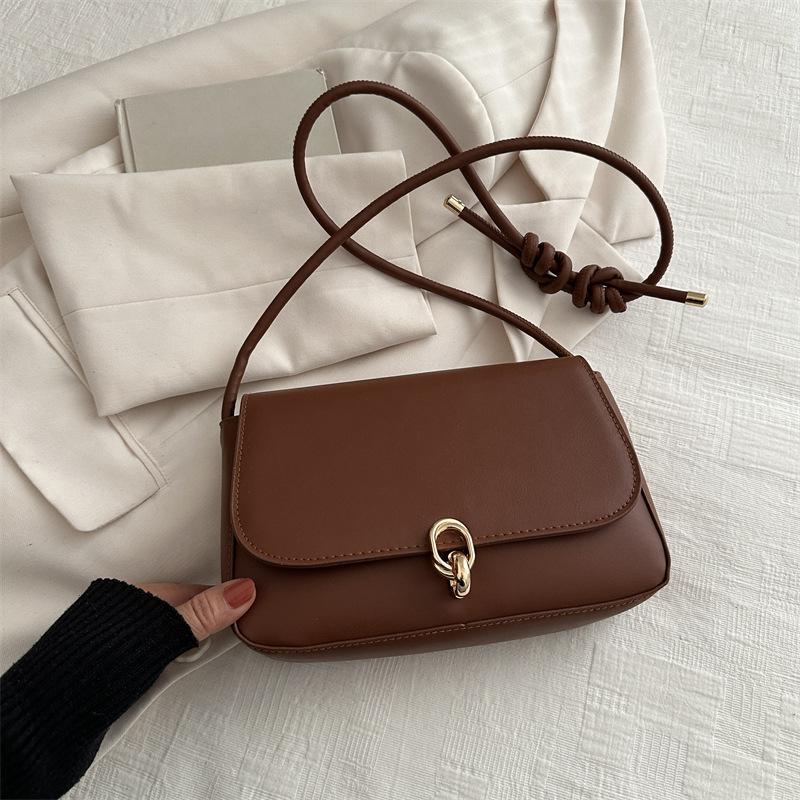 Новая модная сумка подмышкой для женщин, модная простая ретро-небольшая квадратная сумка, персонализированная модная сумка через плечо на одно плечо