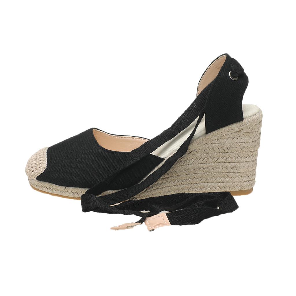 Модные эспадрильи на танкетке для женщин Лето 2025 Сандалии с закрытым носком и ремешком на щиколотке Сандалии-слингбэки Женские удобные повседневные сандалии на шнуровке