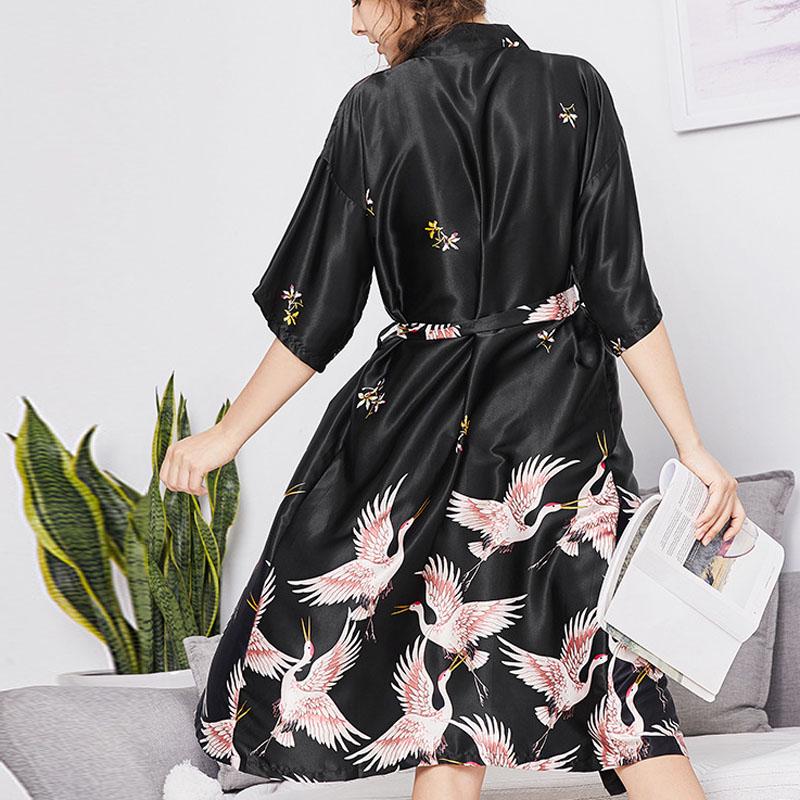 Шелковый халат в принтом фламинго