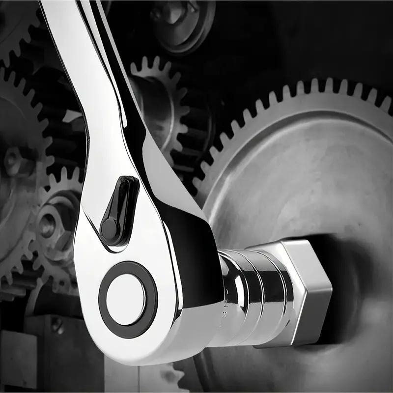 Компактный двухразмерный гаечный ключ с храповым механизмом на 72 зуба и короткой ручкой — быстрый и эффективный инструмент для ремонта автомобиля