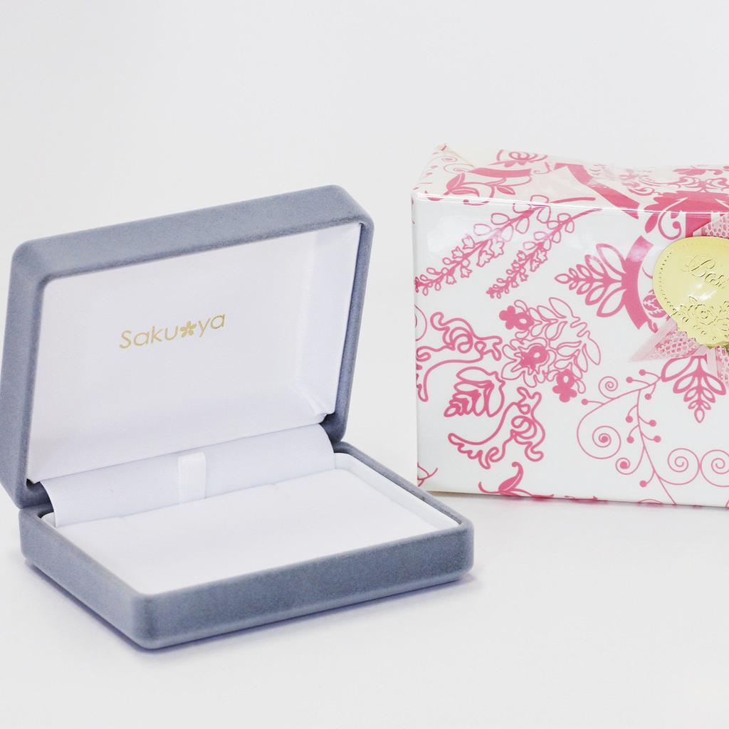 Ожерелье с подвеской в виде бриллиантовой линии из золота K18g в подарок [Sakiya] 0,1 карата (карат)