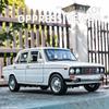 1/24 LADA NIVA Классическая модель автомобиля из литого металла Игрушечная полицейская машина Модель автомобиля Высокая имитация Коллекция Детский подарок