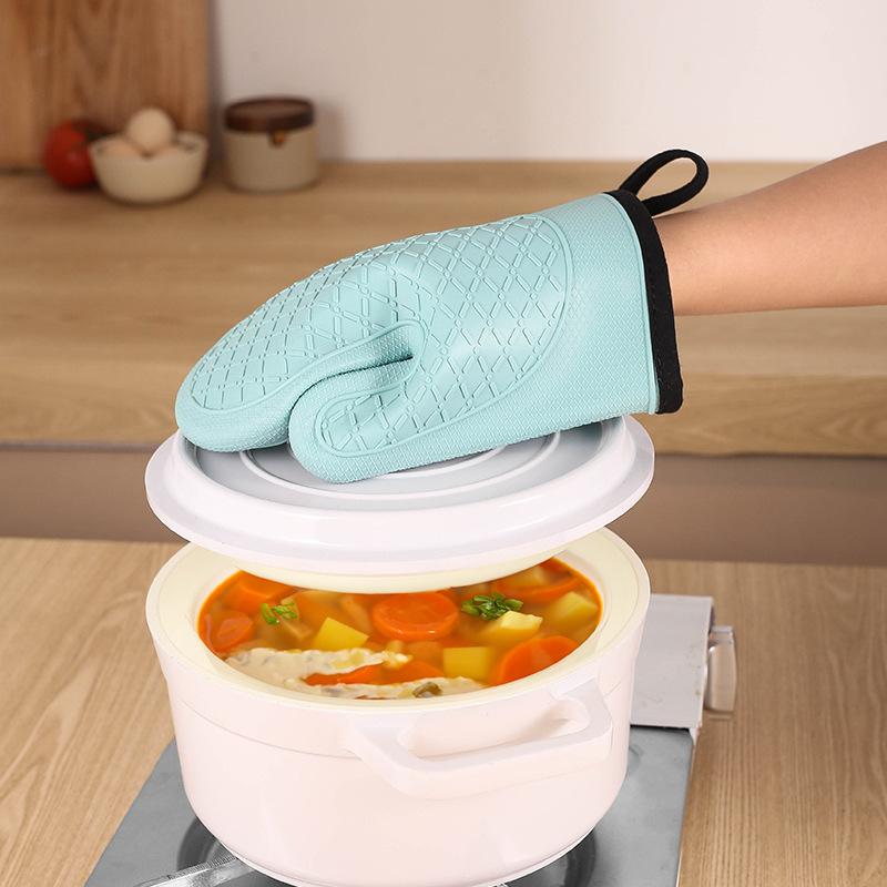 Short Silicone Heat Insulation Gloves Thickened Cotton-padded Kitchen Microwave Oven Barbecue Baking Gloves