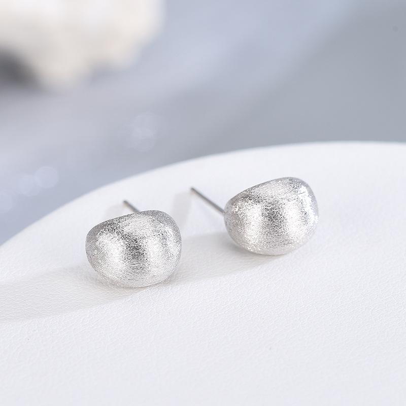 Серьги из стерлингового серебра 925 пробы в стиле ретро, ​​матовые матовые серьги в стиле ретро, ​​модные темпераментные женские корейские простые серьги, серебряные украшения