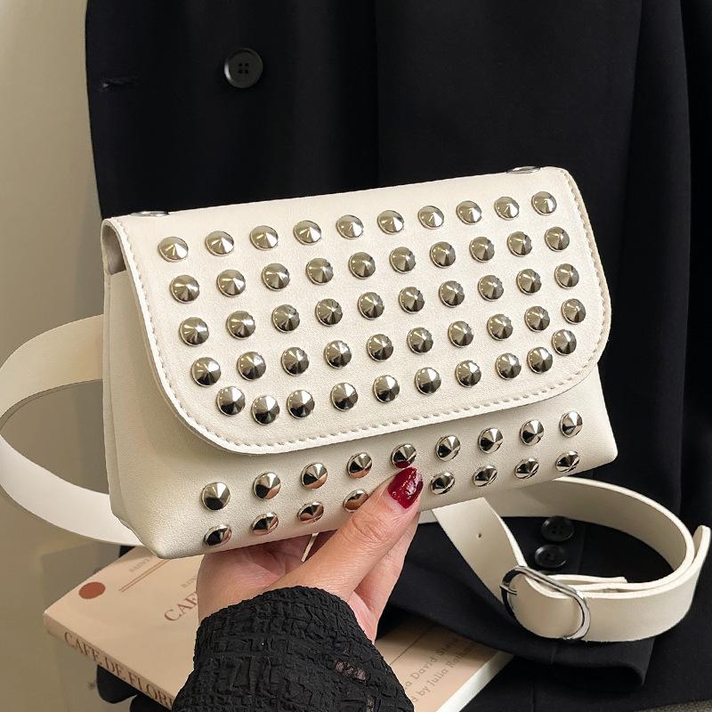European and American Trends, Personalized Rivets, Simple Chain, Shoulder Mobile Phone Bag, Niche Design, Versatile, Foreign Style Messenger Bag, Bag