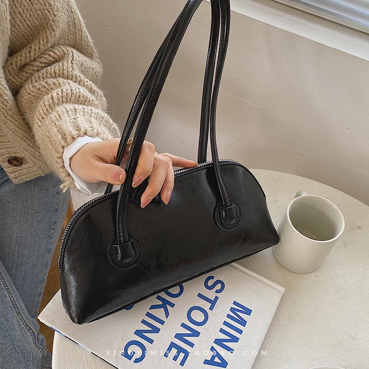 Женская ретро сумка-багет из вощеной кожи - Нишевая, универсальная сумка на плечо конфетного цвета