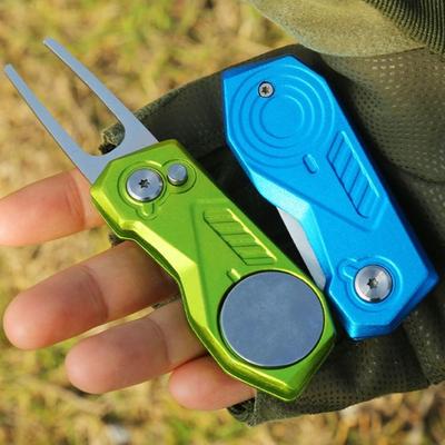 Инструмент для ремонта Switchblade Golf Divot, шариковый маркер, инструменты из алюминиевого сплава, инструменты для мини-гольфа, складная кнопка, зеленая вилка для гольфа