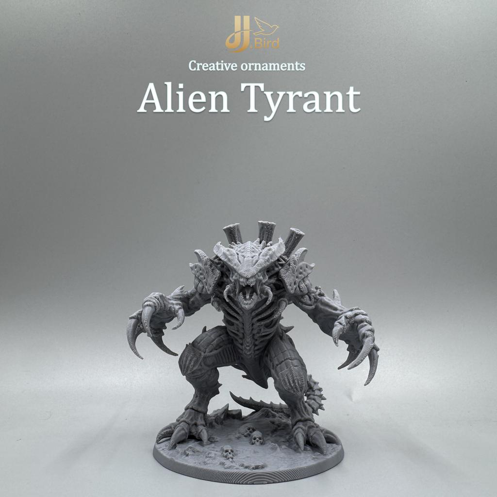 DD Alien Monster Tyrant Miniature, TTRPG Style, Tabletop Wargame Figurine, Collectible Sculpture, Home Desk Decoration