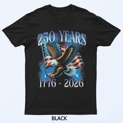 Орел и флаг 250 лет 1776-2026 250-й день рождения футболка