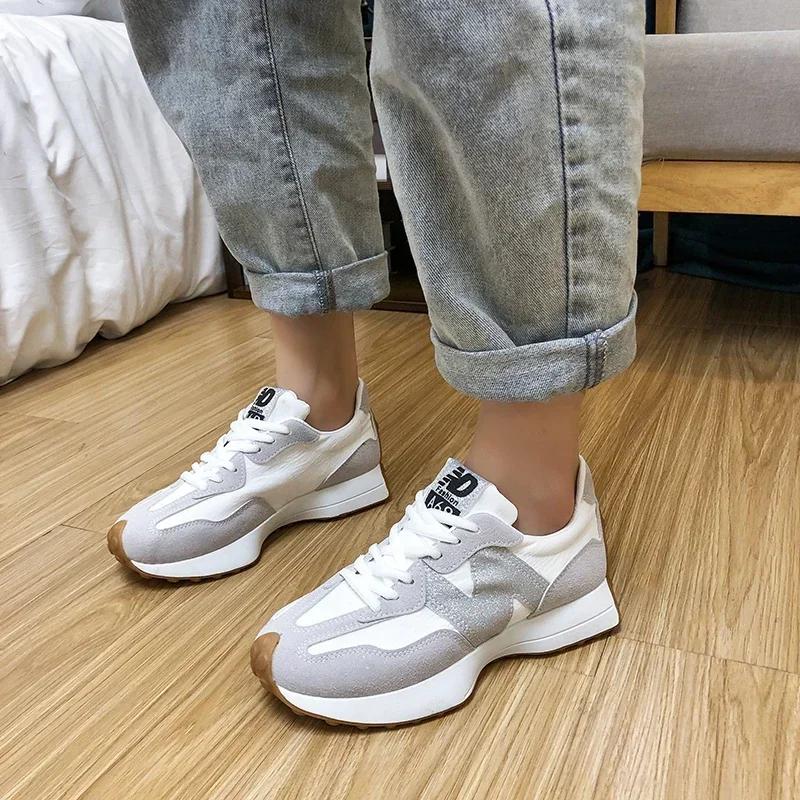 Модные новые женские повседневные кроссовки летняя обувь женская модная дышащая спортивная обувь на шнуровке для женщин платформа прогулочная дизайнерская обувь