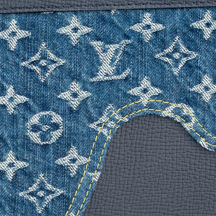 Louis Vuitton Сумка-кошелек X Nigo Collaboration Pouch Voyage Кожаная клатч-сумка Средний унисекс-клатч Синий M45961