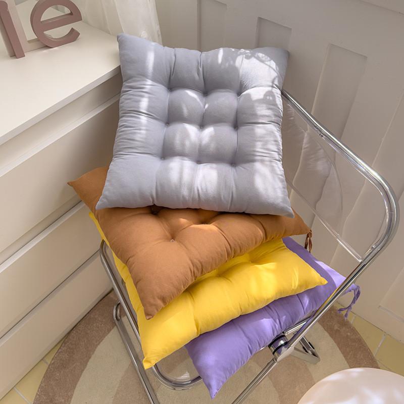Modern Simple Style Office Seat Cushion With Polyester Filling For Desk Use