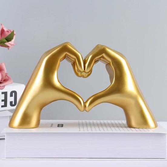 Love Gesture Figurine Resin Love Heart Hand Shape Statue Sculpture Home Office Wedding Party Desktop Decoration Ornament