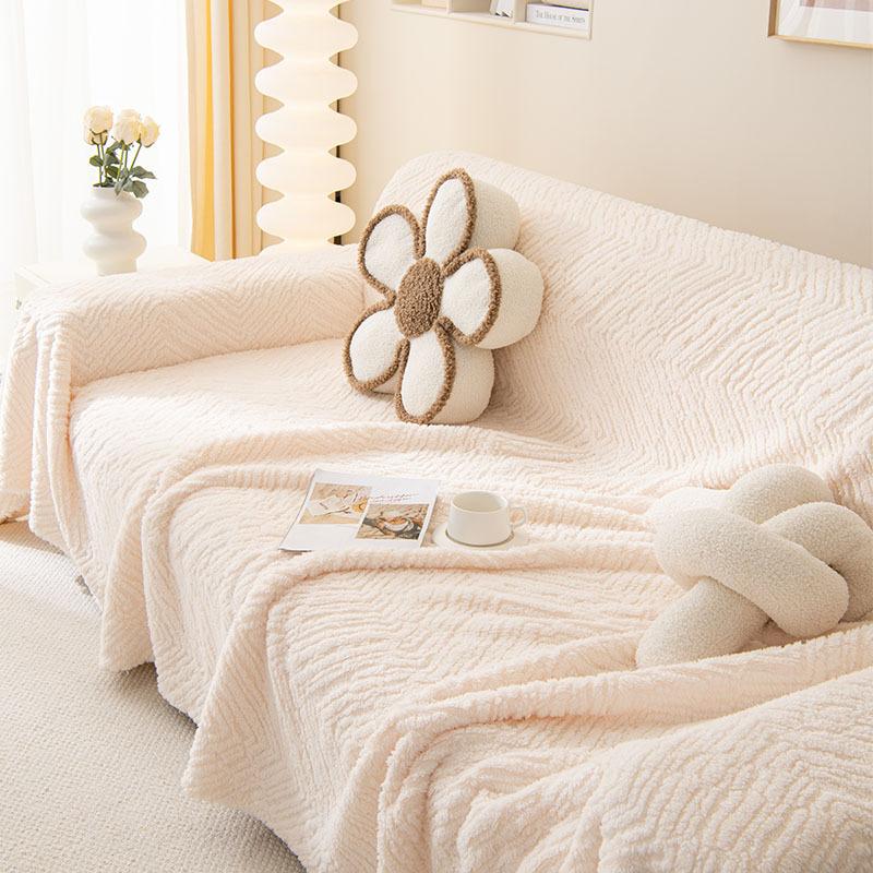 Cream Style Light Colored Plush Sofa Towel, Thickened Autumn and Winter Sofa Blanket, Full Cover, Universal Sofa Cover, Anti Cat Scratch Cover