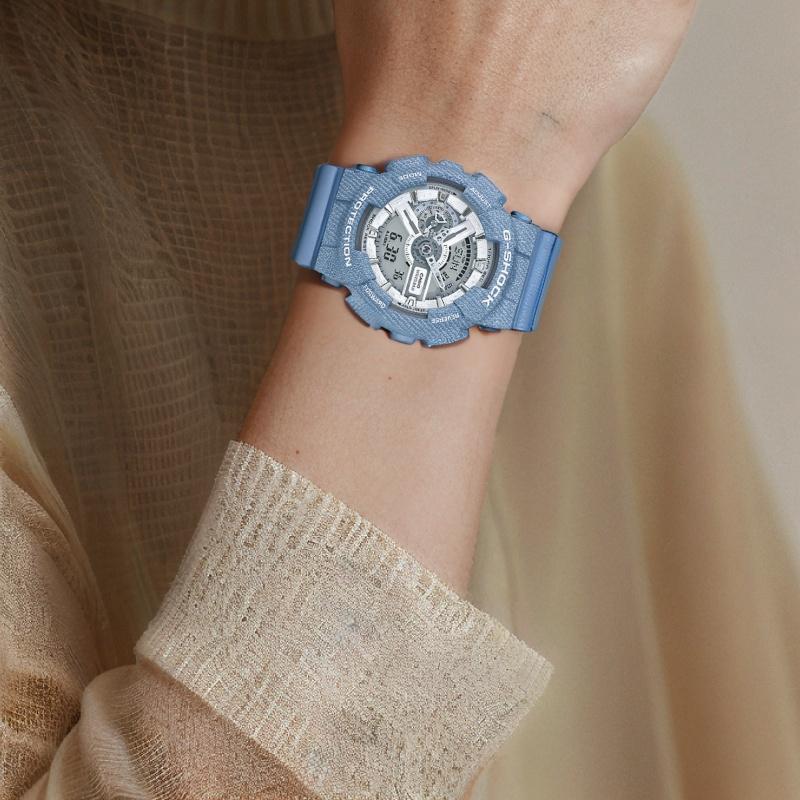 Casio Серия G-Shock GA-110 Серия 'Джинсовая Тема' Ударопрочный, Антимагнитный и Водонепроницаемый Механизм Кварцевый Механизм Ремешок из Смолы Японский GA-110DC-2A7PR