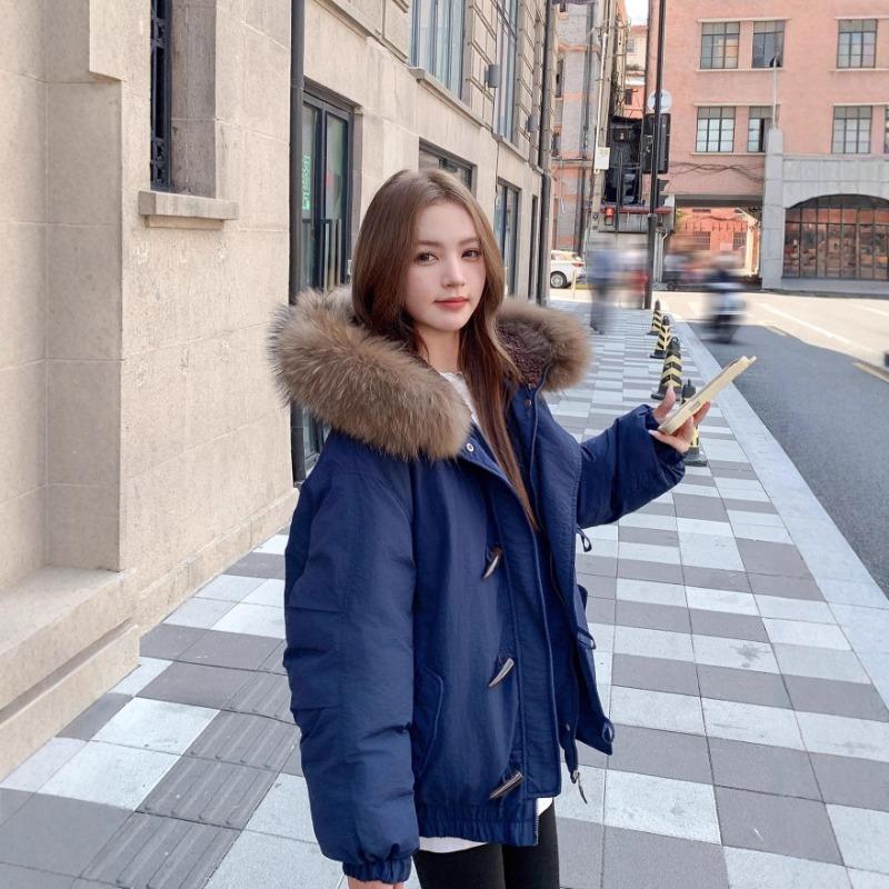 Женская зимняя стеганая одежда с роговыми пуговицами, дизайнерская, с большим меховым воротником, утолщенная стеганая куртка, новая куртка-пирожок