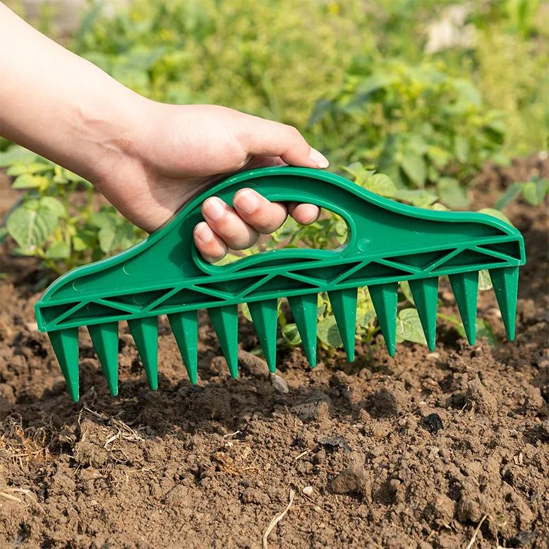 1-3PCS Seeds Spreader Seed-in Gardening Manual 12-Hole Soil Digger Portable Seeds Spacer Soil Puncher for Planting Seeds Soil Loosening