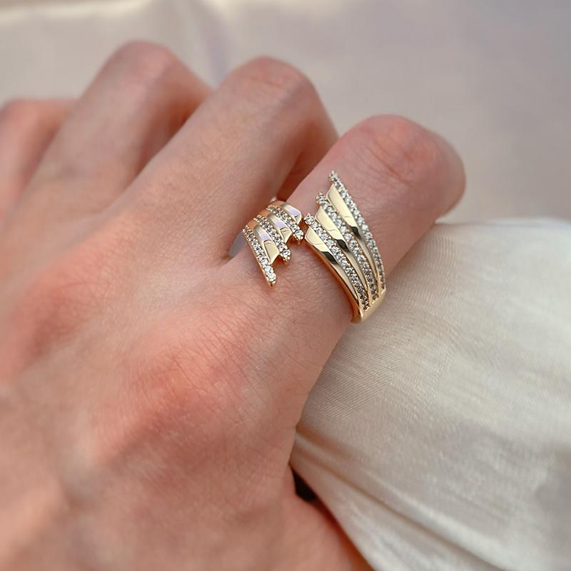 Женское кольцо Kinel из розового золота с изменяемым размером