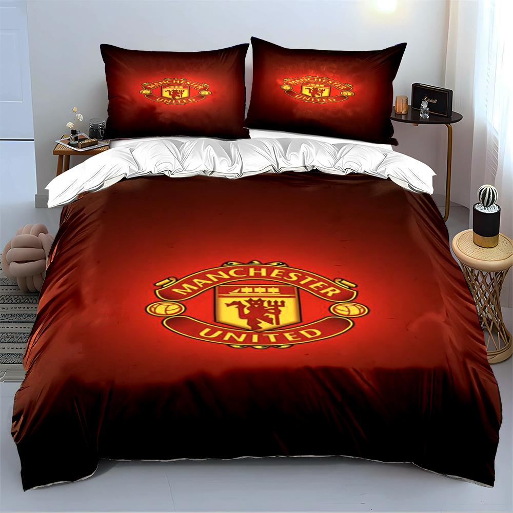 Manchester United Logo Bedding Set Bedding set (1 duvet cover, 2 pillowcases, duvet not included)