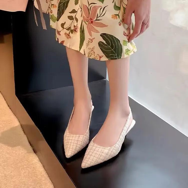 Брендовые дизайнерские туфли на высоком каблуке с открытой пяткой, женские синие туфли с острым носком для вечеринок, летние босоножки на тонком каблуке для женщин 2024 г.