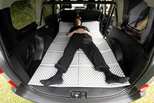 Captain Stag IXPE Foam Camping Mat, Double, 116 x 183 cm, Aluminum-Coated, with Storage Bag, Black x Silver, UB-3086