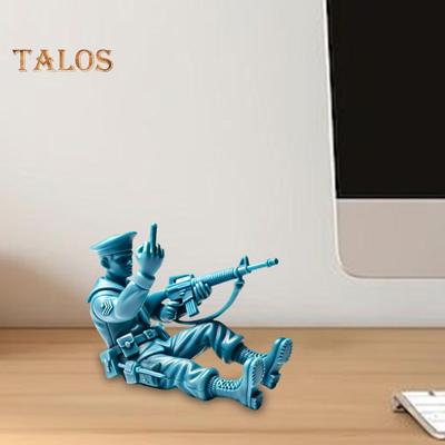 Зеленая фигурка солдата, миниатюрная военная игрушка, солдат со средним пальцем, фигурки синих военно-морских людей для домашнего офиса, декор рабочего стола, сувениры на военную тематику для вечеринок